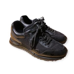 LOUIS VUITTON runaway triple black sneakers - 5.5(39.5)